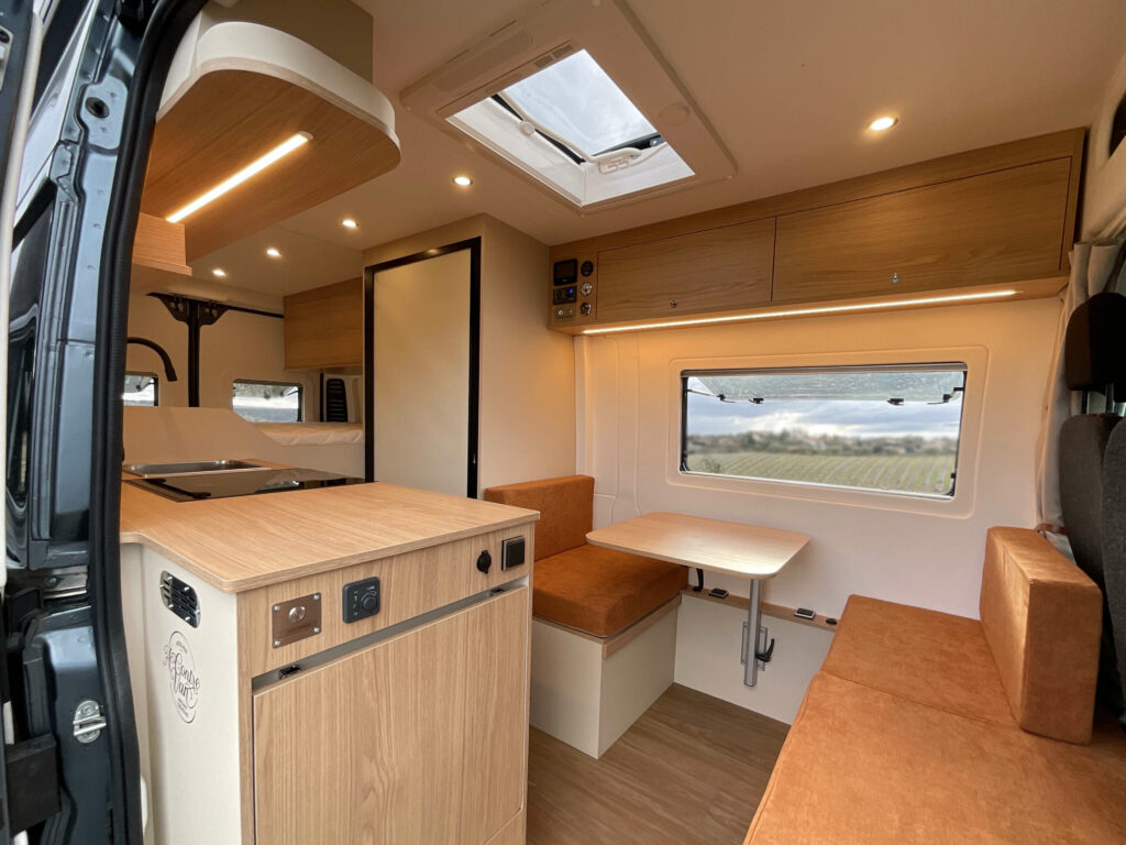aménagement fourgon sur-mesure ardeche auvergne rhone alpes ducato l4h2