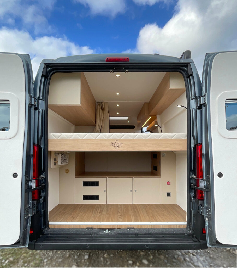 aménagement fourgon sur-mesure ardeche auvergne rhone alpes ducato boxer jumper l4h2 soute vélo